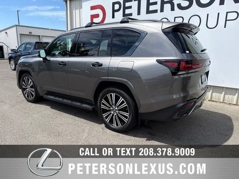 Used 2023 Lexus LX 600 4WD w/ Appearance Package image 6