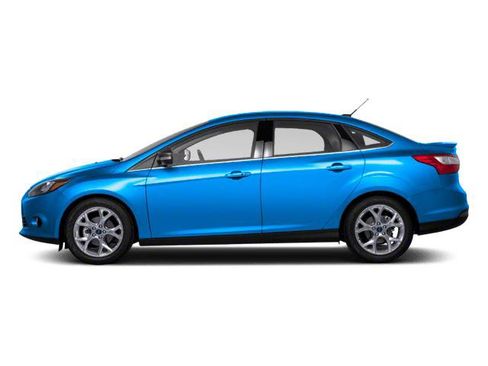 Used 2013 Ford Focus SE FWD image 2