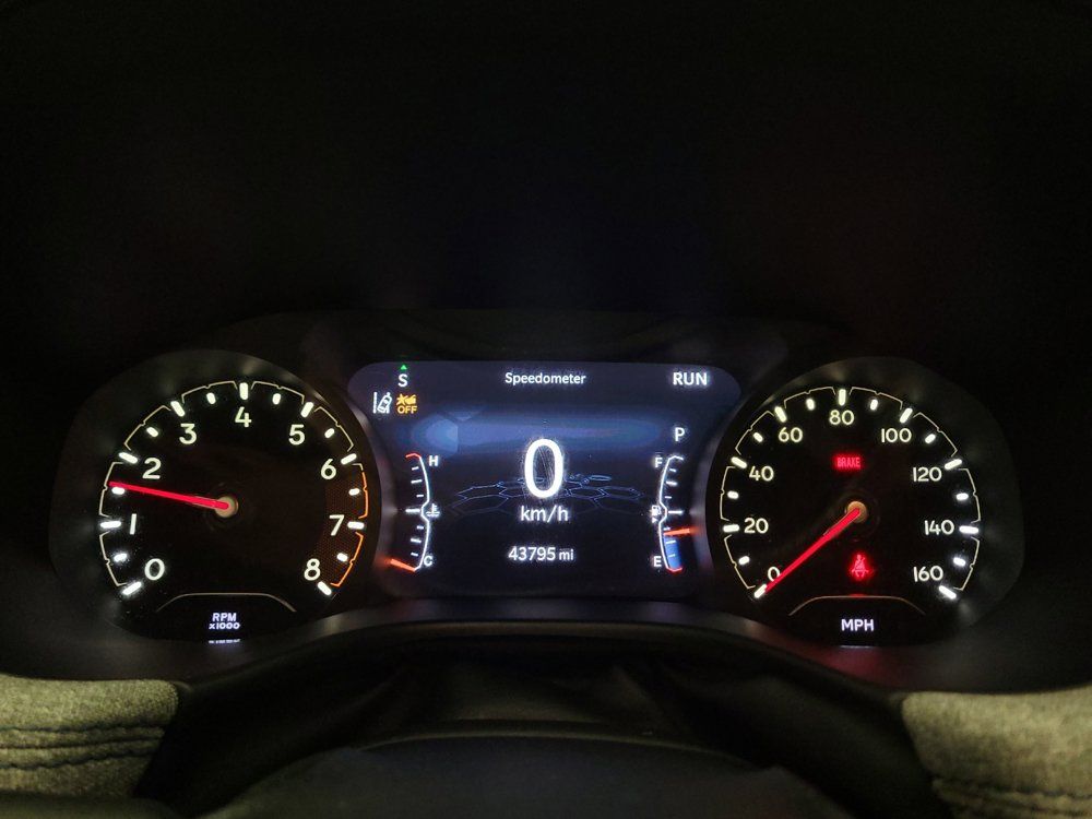 Used 2023 Jeep Compass Latitude AWD/4WD image 23
