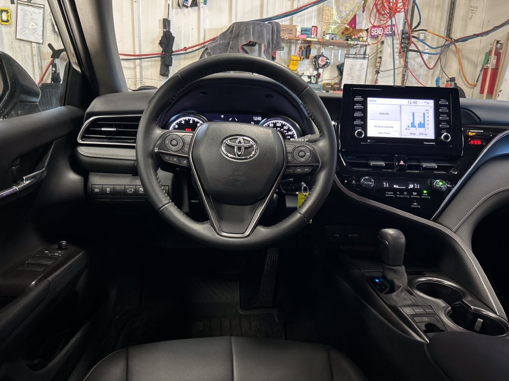 Certified 2024 Toyota Camry SE w/ Blackout Package (TMS) AWD/4WD image 17