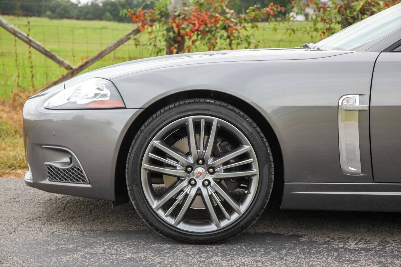 Used 2009 Jaguar XKR R RWD image 40