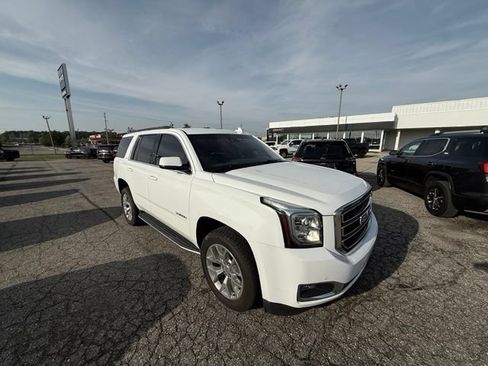 Used 2019 GMC Yukon SLT AWD/4WD image 1