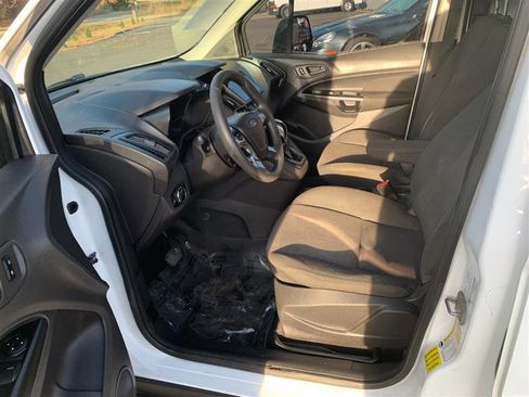 Used 2017 Ford Transit Connect XL image 37