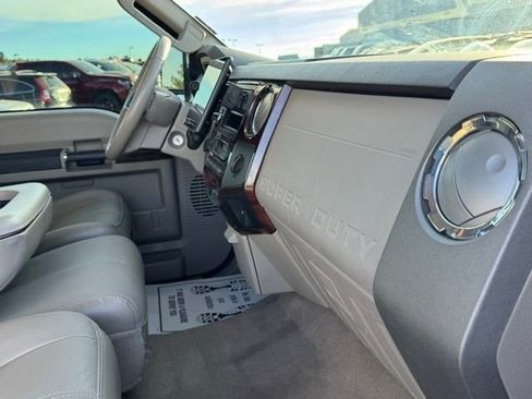 Used 2008 Ford F350 Lariat image 28