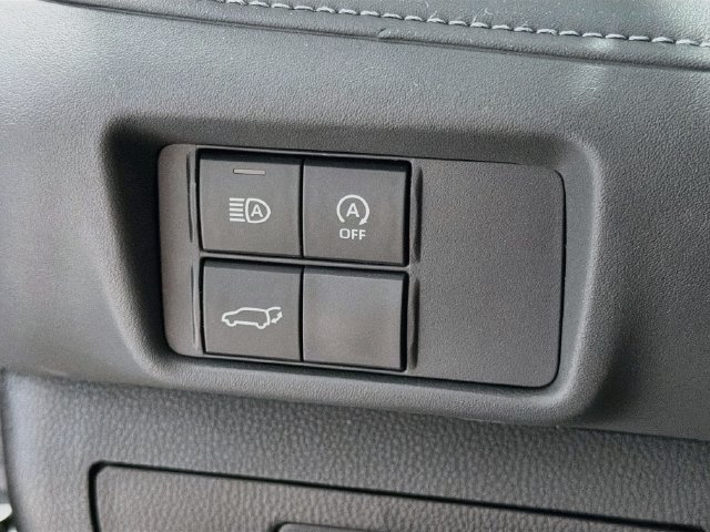 Certified 2026 Toyota Highlander XLE AWD/4WD image 10