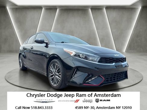 Used 2023 Kia Forte GT-Line FWD image 1