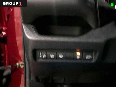 Used 2022 Toyota RAV4 XLE image 33