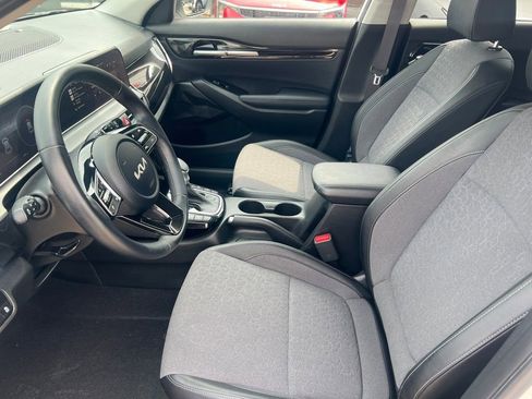 Certified 2024 Kia Seltos S AWD/4WD image 4