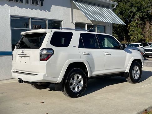 Used 2023 Toyota 4Runner SR5 Premium image 3