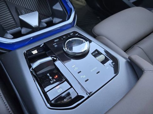 New 2026 BMW X3 xDrive30 w/ Convenience Package image 24