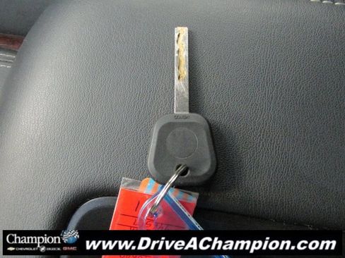 Used 2016 GMC Yukon SLE w/ HD Trailering Package image 6