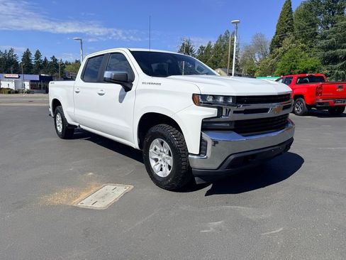 Used 2019 Chevrolet Silverado 1500 LT AWD/4WD image 7