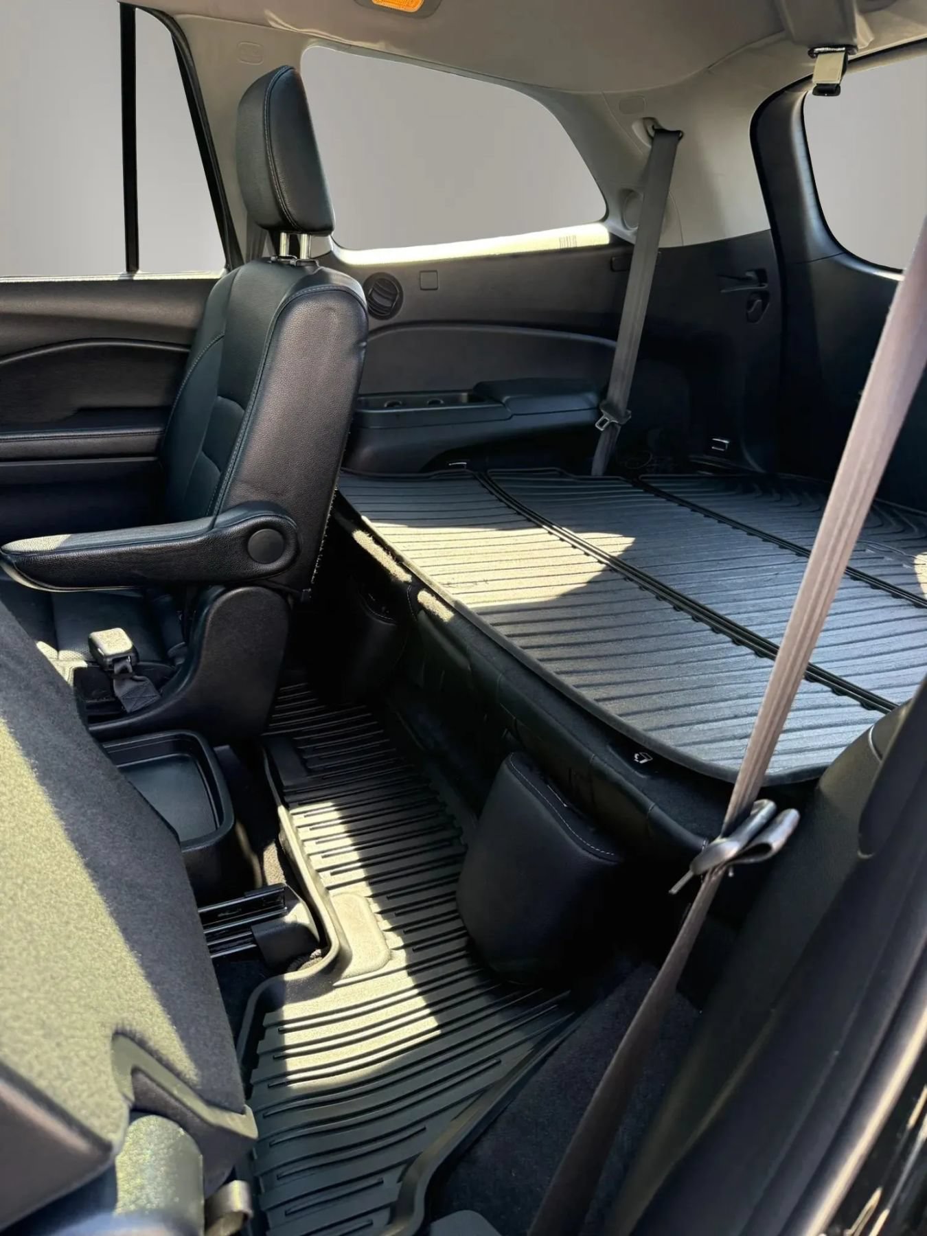 Used 2019 Honda Pilot Elite image 38