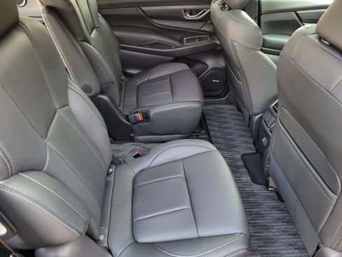 New 2026 Subaru Ascent Limited AWD/4WD image 12