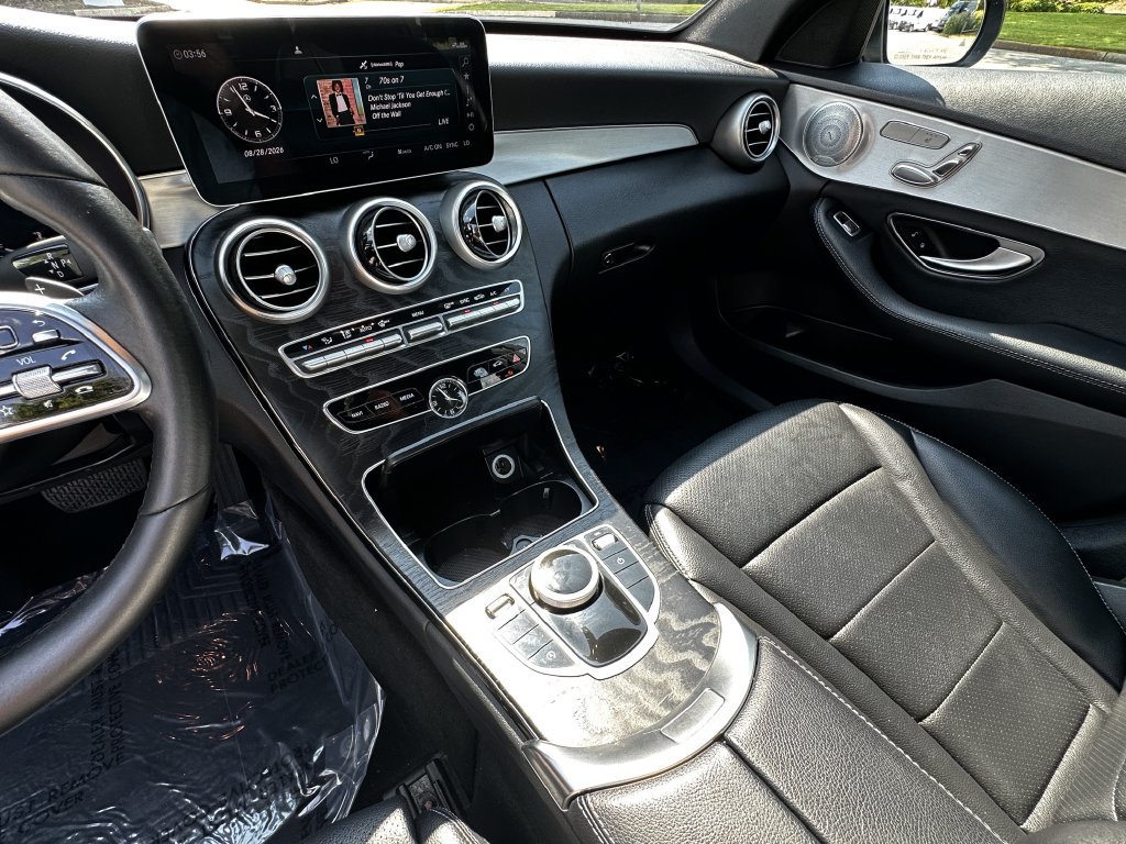 Used 2020 Mercedes-Benz C 300 Sedan image 31