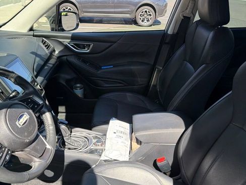 Used 2022 Subaru Forester Touring AWD/4WD image 23