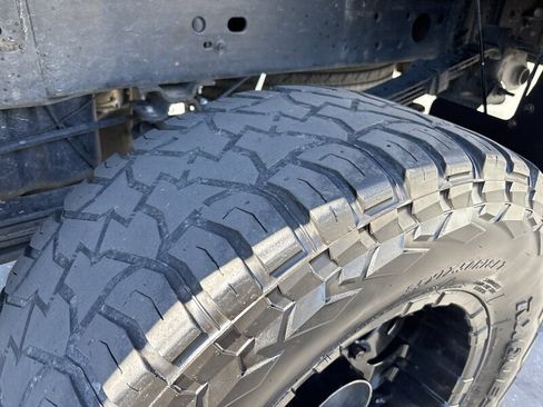 Used 2003 Chevrolet Silverado 2500 LS w/ Skid Plate Package AWD/4WD image 20