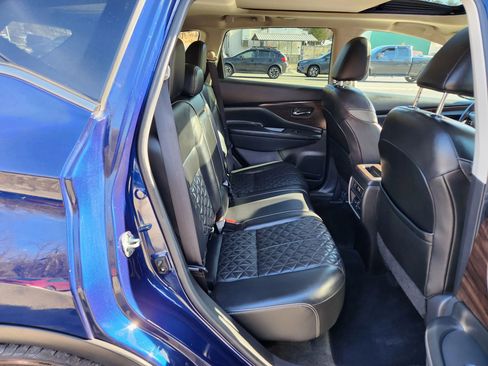 Used 2020 Nissan Murano Platinum w/ Cargo Package image 19