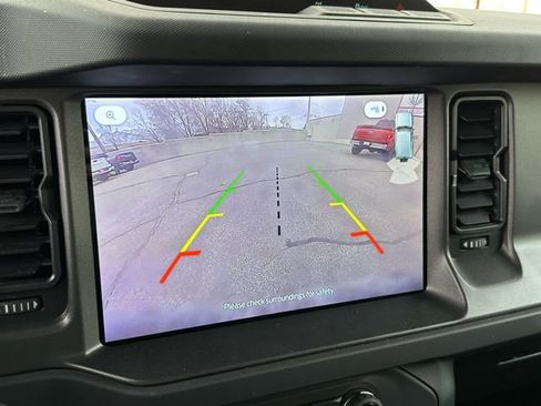 Used 2025 Ford Bronco Big Bend image 16