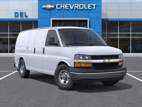 New 2026 Chevrolet Express 2500 w/ Driver Convenience Package image 7