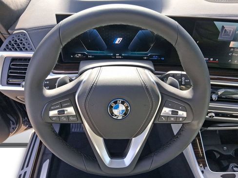 Used 2026 BMW X5 xDrive50e AWD/4WD image 11