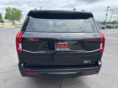 New 2026 Ford Expedition Max Platinum w/ Stealth Appearance Package AWD/4WD image 4