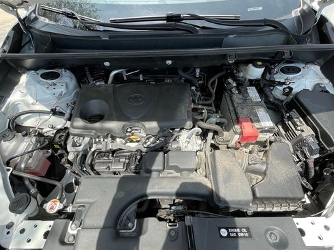Used 2023 Toyota RAV4 XLE FWD image 27