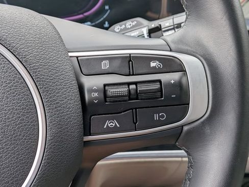 Certified 2024 Kia Sportage EX FWD image 28
