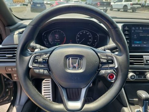 Used 2019 Honda Accord Sport image 14