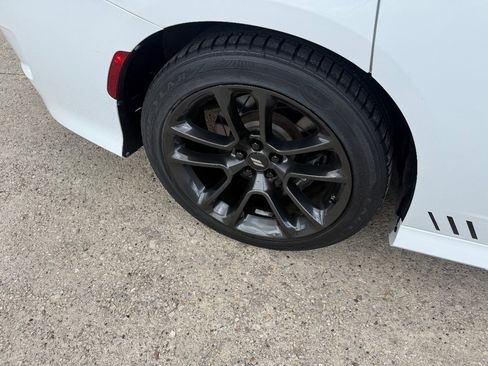 Used 2020 Dodge Charger Scat Pack RWD image 14