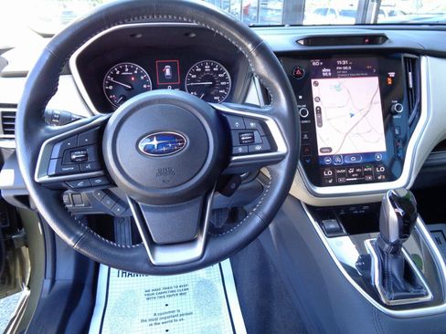 Used 2021 Subaru Outback Limited AWD/4WD image 10
