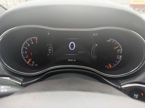 Used 2015 Jeep Grand Cherokee High Altitude image 31