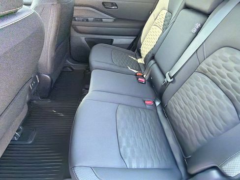 New 2026 Nissan Pathfinder SV image 13