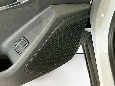 New 2026 Chevrolet Traverse LT w/ LPO, Floor Liner Package AWD/4WD image 20
