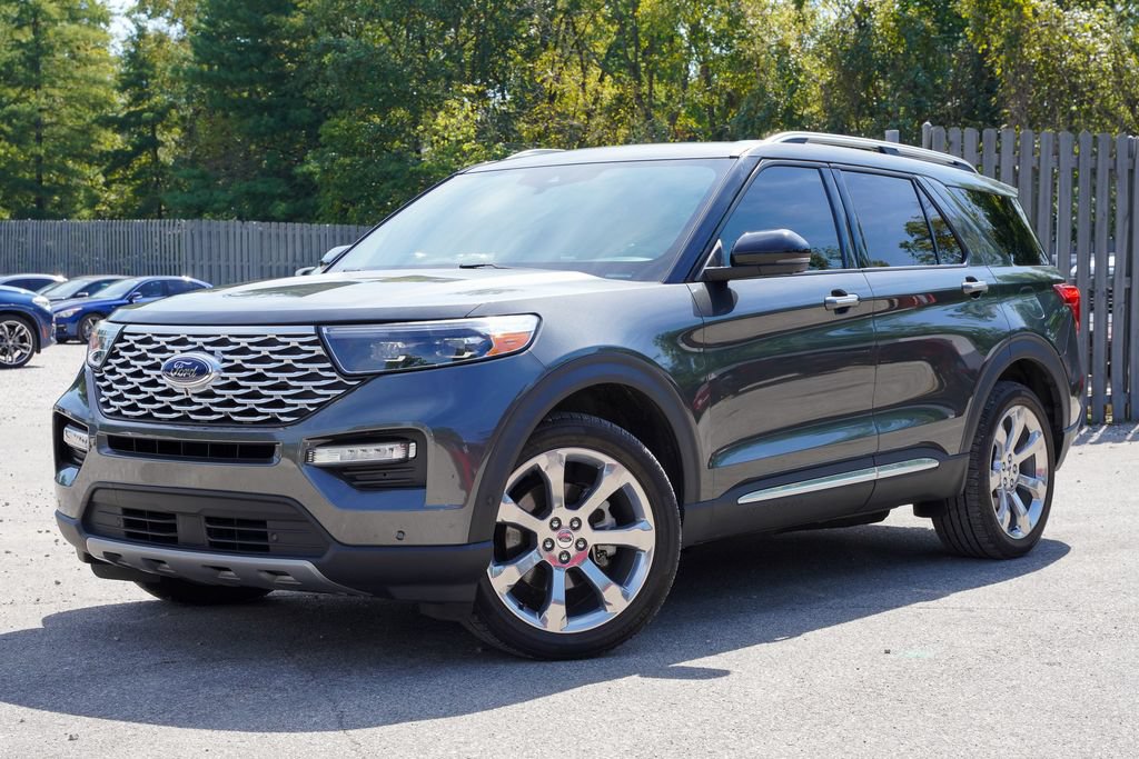 Used 2020 Ford Explorer Platinum w/ Premium Technology Package AWD/4WD image 3
