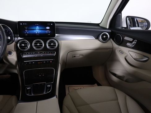 Used 2022 Mercedes-Benz GLC 300 4MATIC image 49