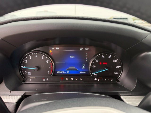 Used 2024 Ford Explorer XLT w/ Equipment Group 202A AWD/4WD image 15