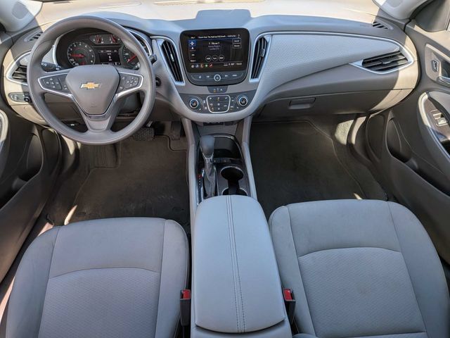 Used 2025 Chevrolet Malibu LT FWD image 16