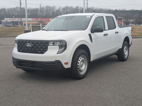 New 2026 Ford Maverick XL image 8