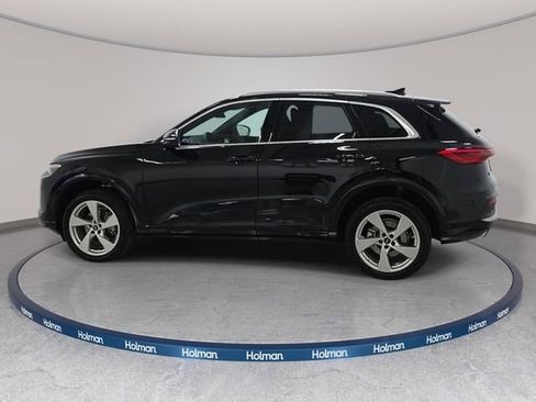 Certified 2025 Audi Q5 Premium AWD/4WD image 9