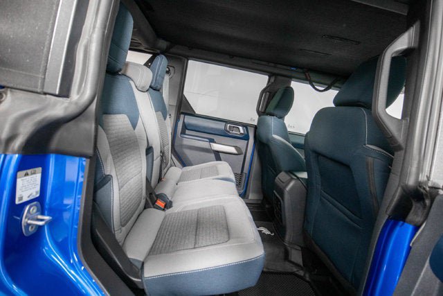 Used 2022 Ford Bronco Outer Banks AWD/4WD image 12