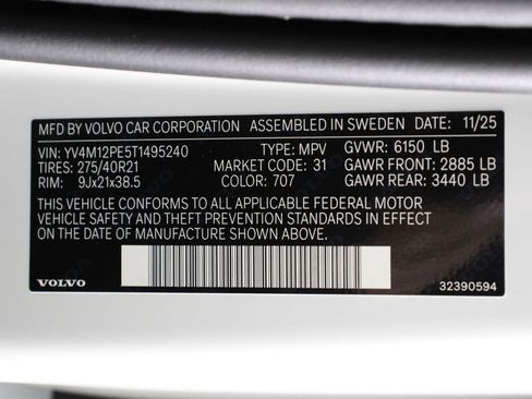 New 2026 Volvo XC90 B5 Plus image 17