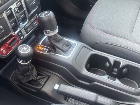 New 2026 Jeep Wrangler Unlimited Rubicon image 24