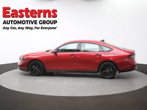 Used 2025 Honda Accord SE image 61