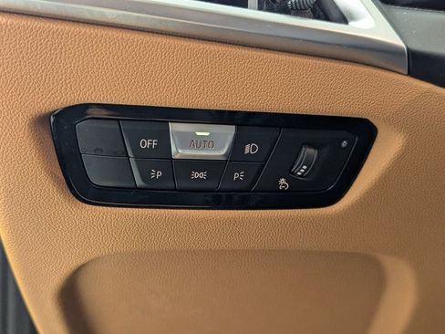 Used 2026 BMW 330i Sedan RWD image 15