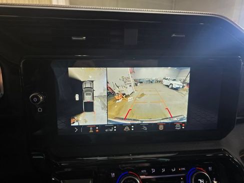 Used 2025 GMC Sierra 1500 AT4 AWD/4WD image 20