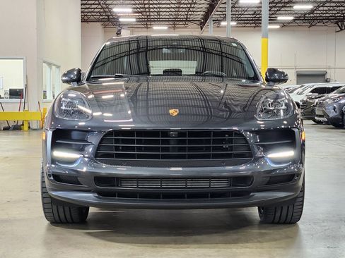 Used 2021 Porsche Macan image 2