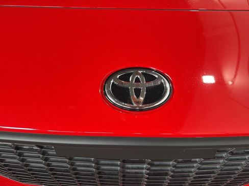 Used 2023 Toyota GR86 Premium image 13