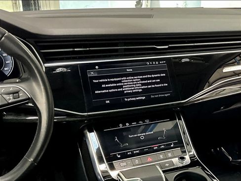 Used 2022 Audi Q7 3.0T Premium w/ Convenience Package AWD/4WD image 3