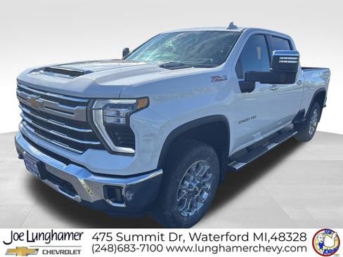 Certified 2025 Chevrolet Silverado 2500 LTZ w/ LTZ Premium Package AWD/4WD image 8